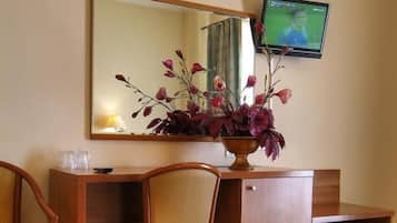 1 bedroom, minibar, in-room safe, free WiFi