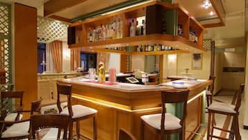 Bar (trong khuôn viên)