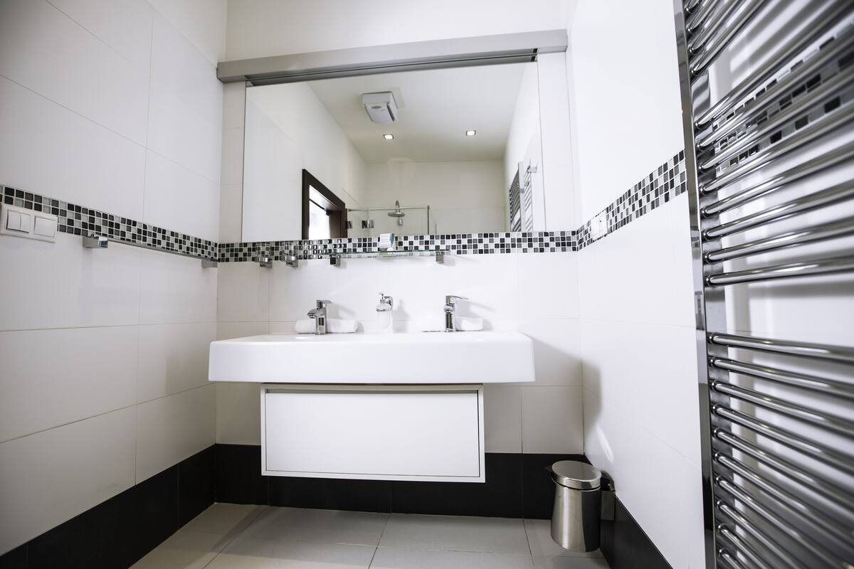 1 bedroom, premium bedding, select comfort beds, minibar