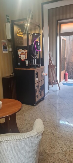 Interior - Class (Ploie?ti)