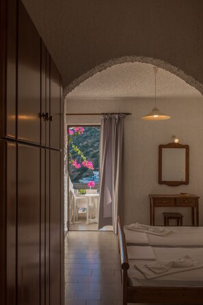 Interior - Fevro Hotel (Agios Vasileios)