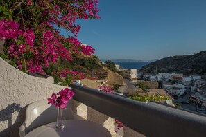 Free WiFi - Fevro Hotel (Agios Vasileios)