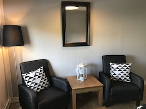 Double or Twin Room | 1 bedroom, individually decorated, individually furnished, desk