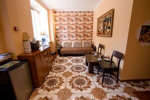 Chambre Standard, 2 chambres | Fer et planche Ă repasser, Wi-Fi gratuit, draps fournis
