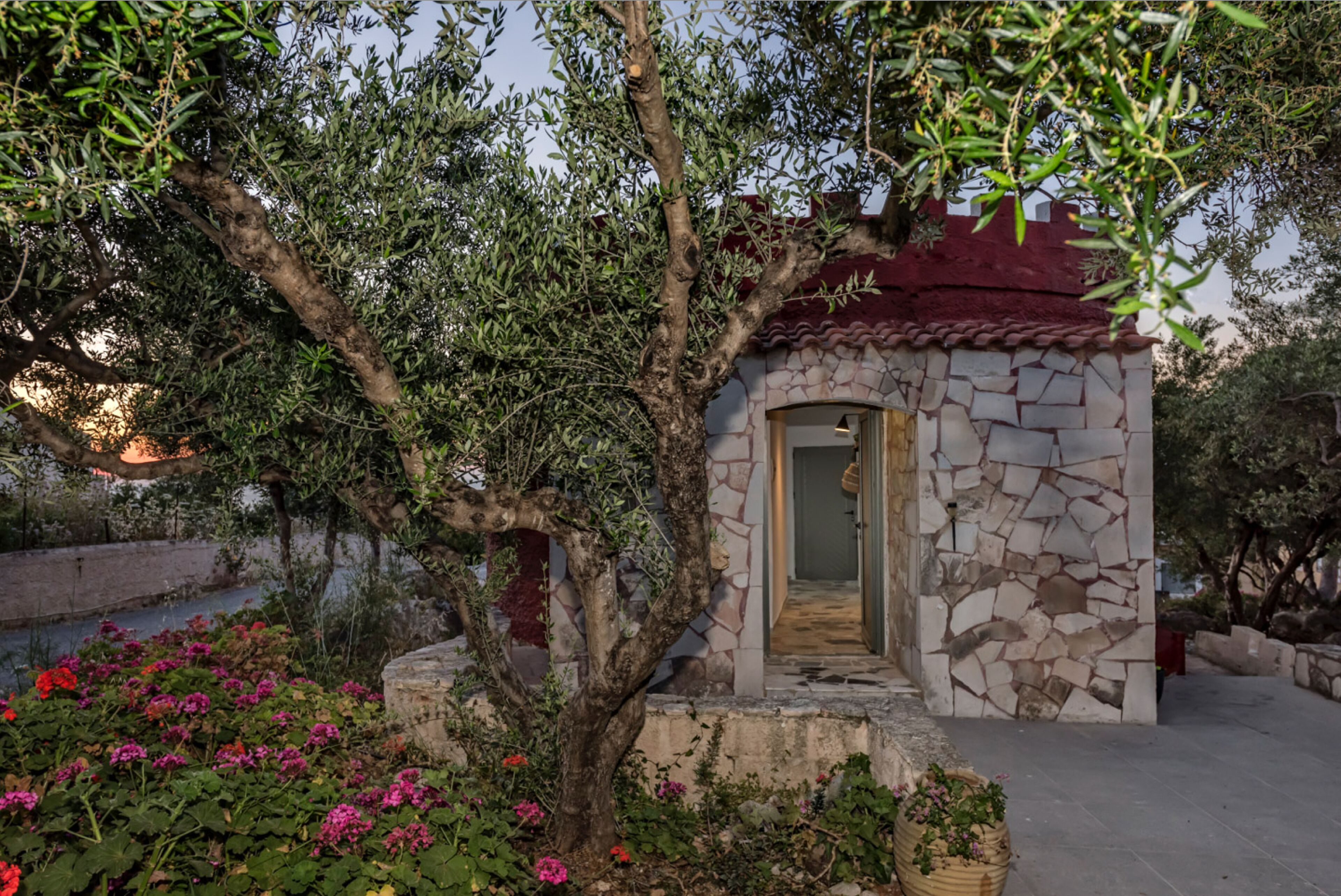 superior suite, sea view | pillow-top beds, desk, iron/ironing board, free wifi