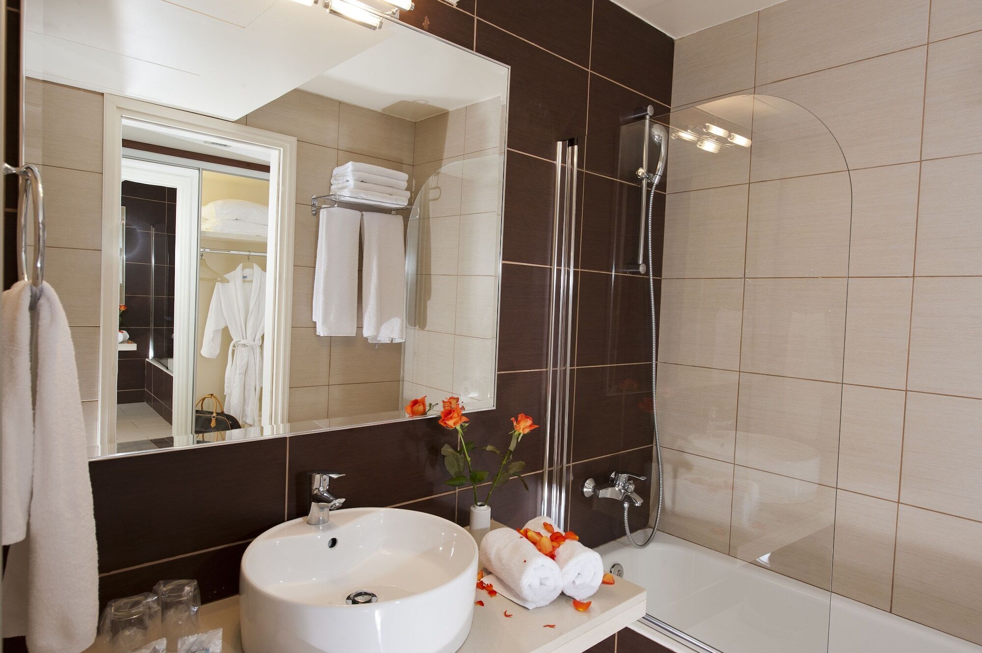 Foto - Grand Hotel Holiday Resort