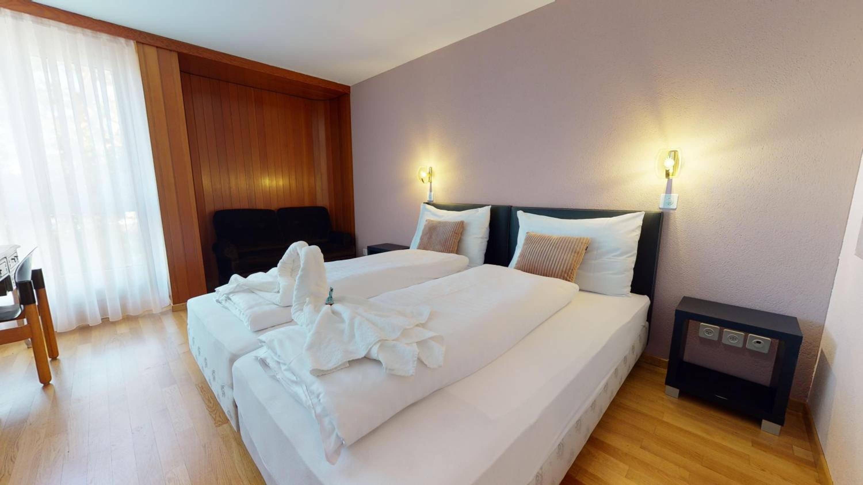 1 bedroom, minibar, desk, free wifi