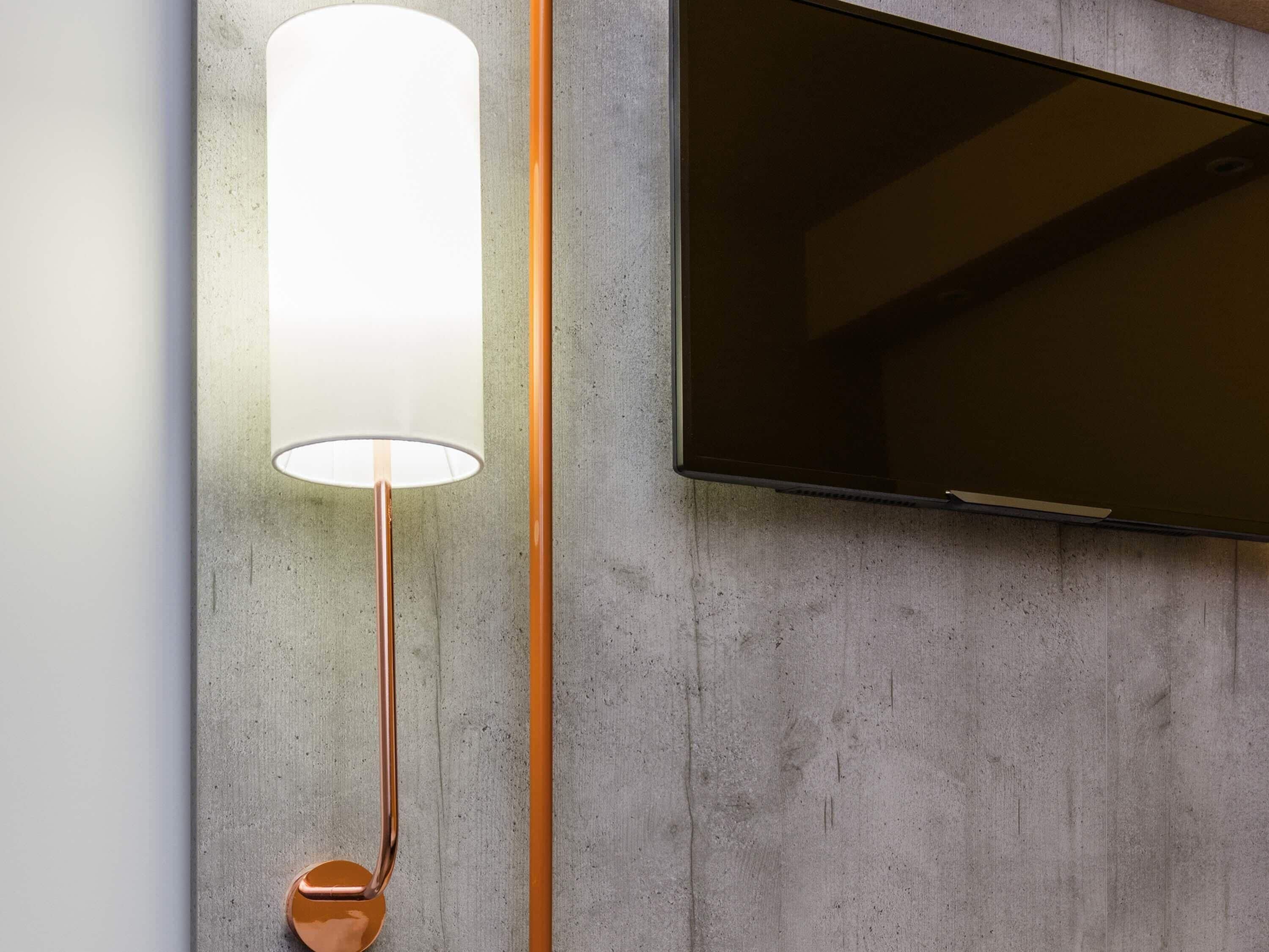 double room | desk, iron/ironing board, free wifi, bed sheets