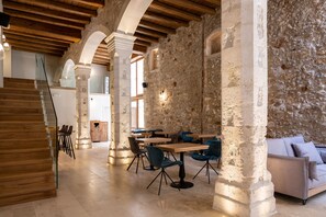 Lobby sitting area - Casa dei Delfini (Rethymno)