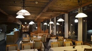Lunch and dinner served - Sardona (Glarus Sued)
