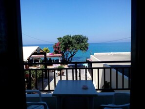 Apartment (Middle Floor) | Balcony view