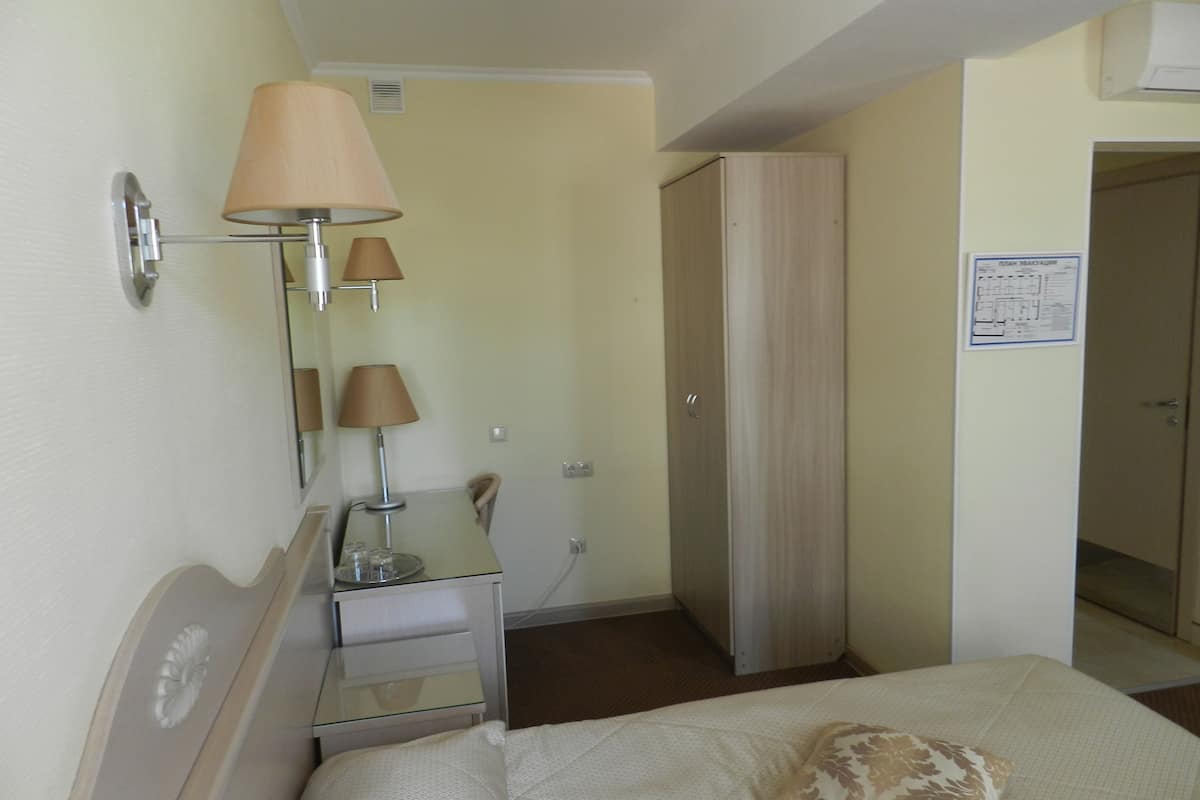 Studio | Een minibar, een bureau, verduisterende gordijnen, gratis wifi