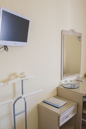 Kahden hengen standard-huone | Huoneen varustelu