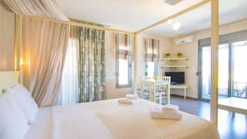 Junior-Suite | 1 Schlafzimmer, Zimmersafe, Verdunkelungsvorhänge, Bügeleisen/Bügelbrett
