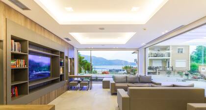 Ntinas Filoxenia Hotel & Spa