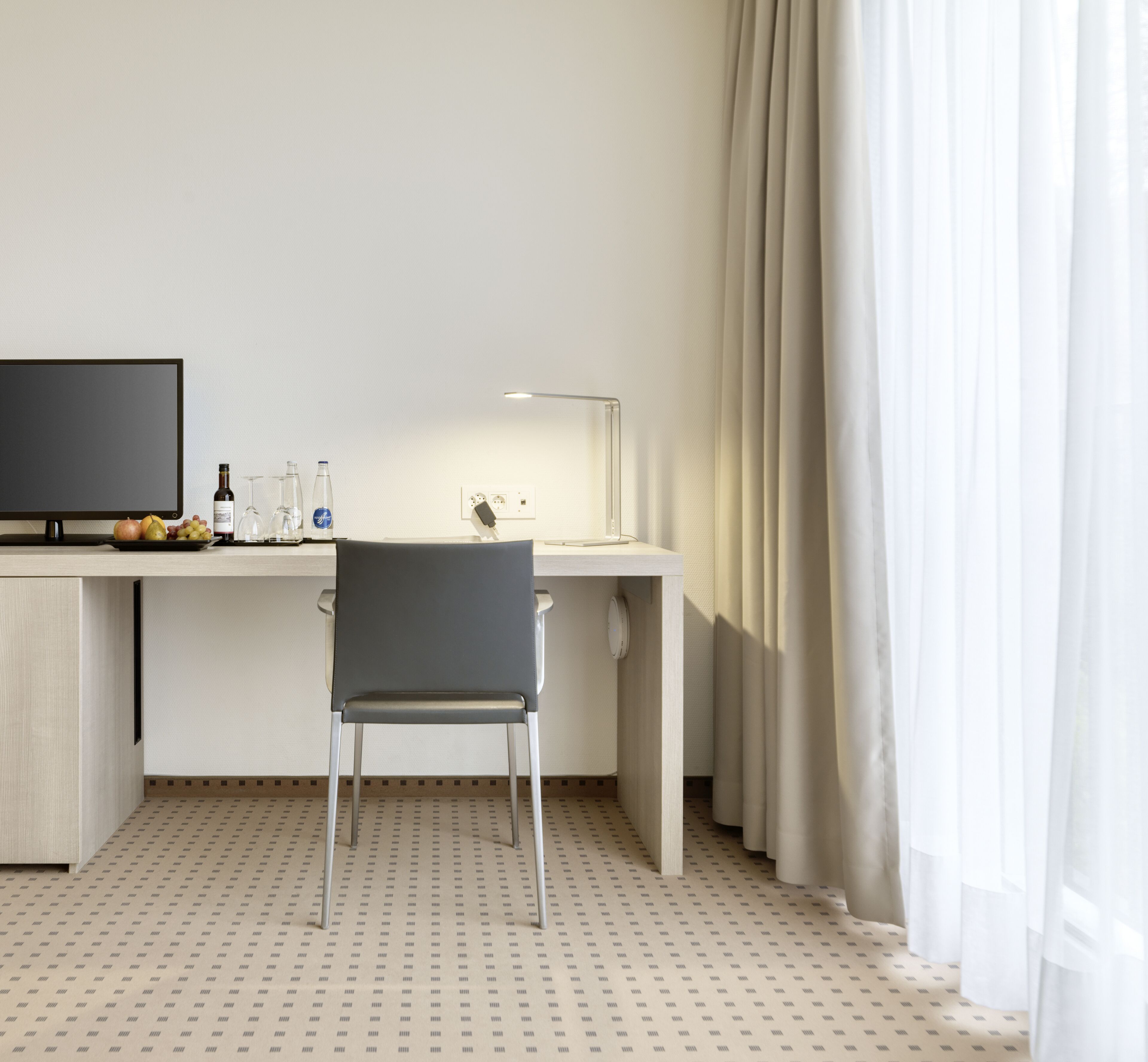 1 bedroom, in-room safe, desk, laptop workspace