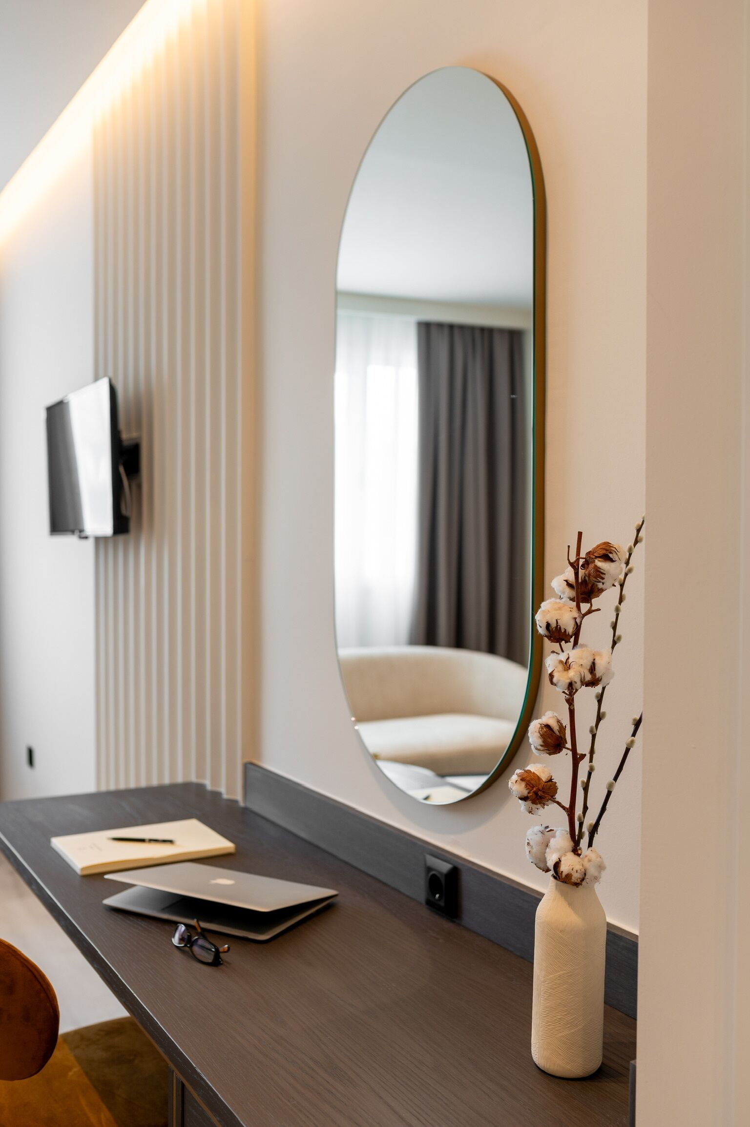 المنشأة من الداخل