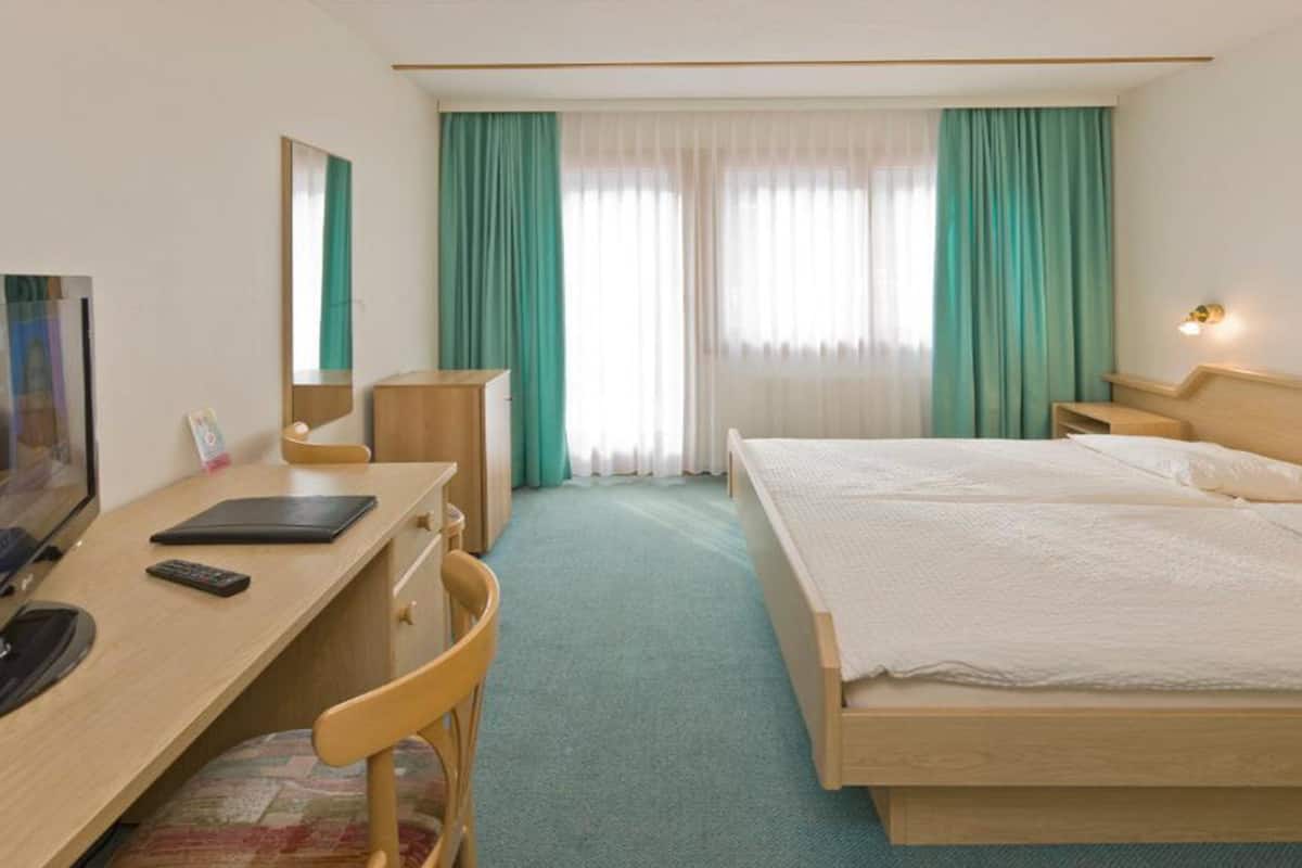 iron/ironing board, free cots/infant beds, free wifi, bed sheets