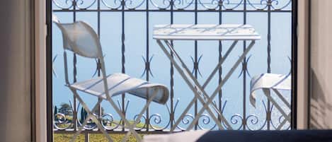 Deluxe Double Room, Lake View (Vue partielle ou directe) | Lake view