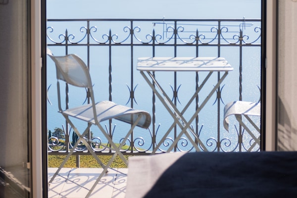 Deluxe Double Room, Lake View (Vue partielle ou directe) | Lake view