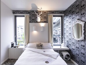 In-room safe, desk, free WiFi, bed sheets