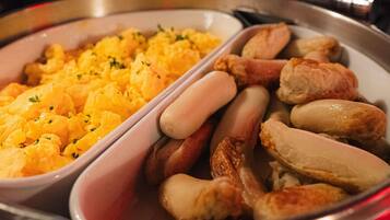 Petit déjeuner continental (19 CHF par personne)