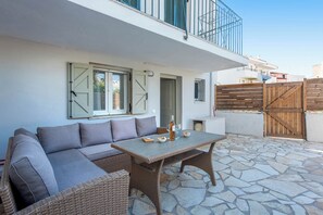Comfort Studio | Terrace/patio - Balaris Apartments (Corfu)