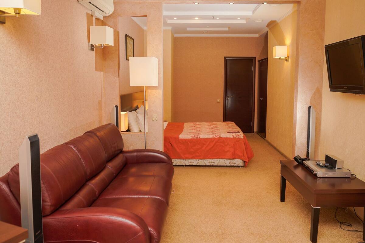 Superior suite | 1 slaapkamer, luxe beddengoed, een minibar, een bureau