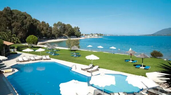 Bar (en la propiedad)