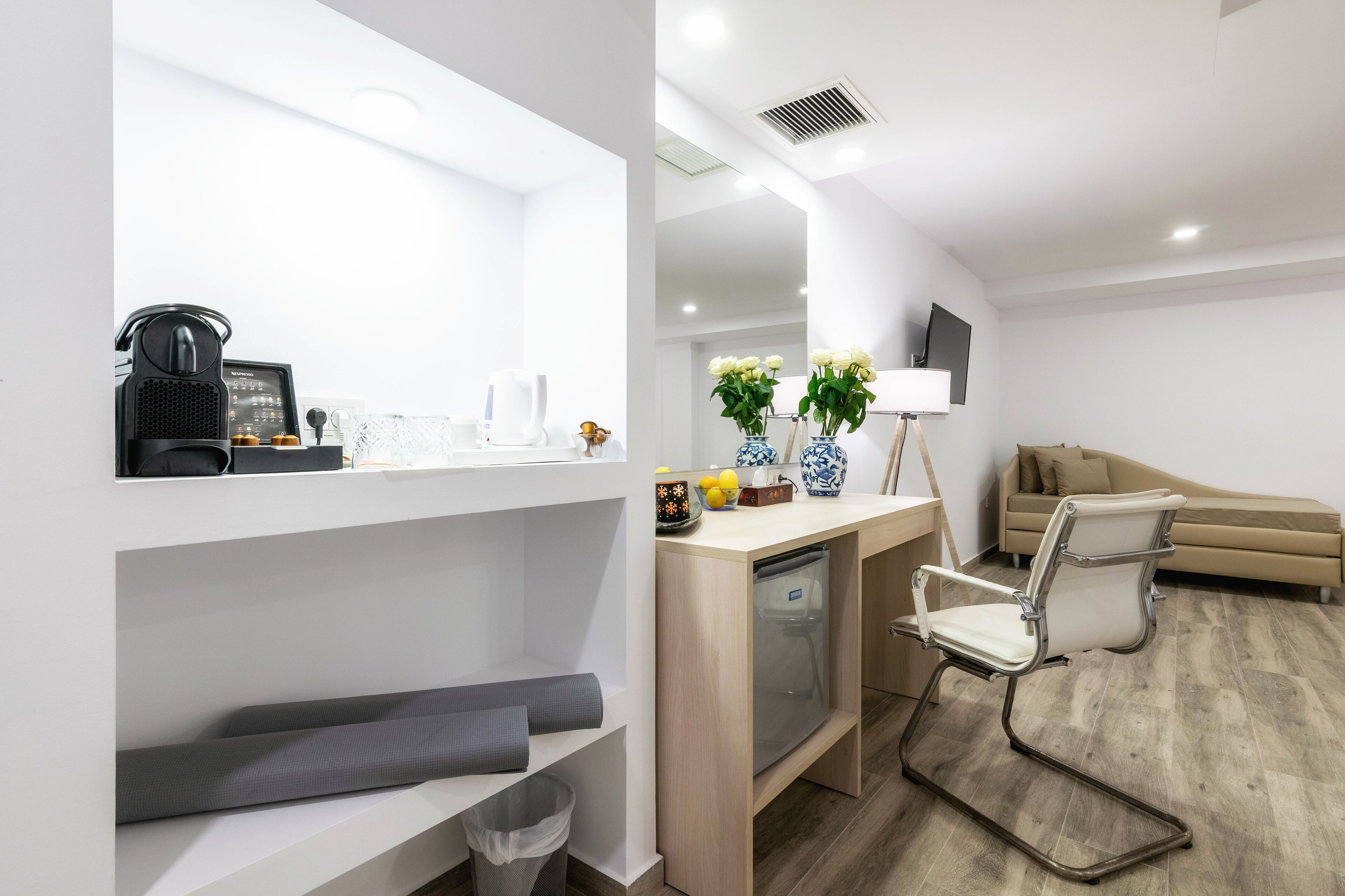 luxury double room (underground) | 1 bedroom, frette italian sheets, premium bedding, pillow-top beds