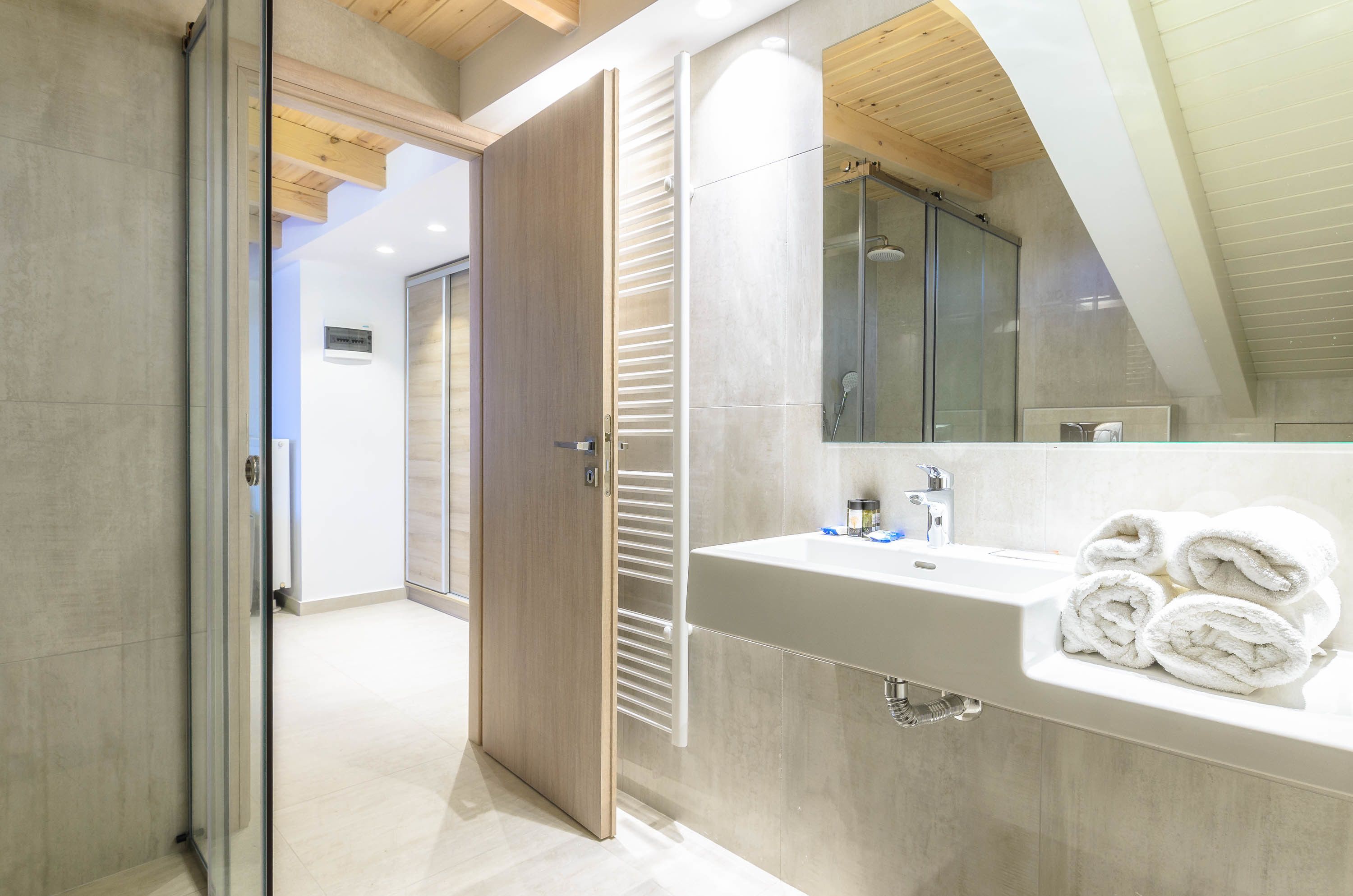 luxury suite, sea view, sea facing | bathroom | shower, designer toiletries, hair dryer, bathrobes