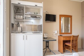 Room - Dionysios Studios & Apartments (Kefalonia)