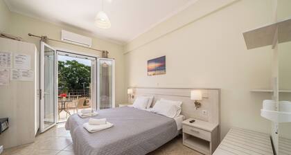 Dionysios Studios & Apartments