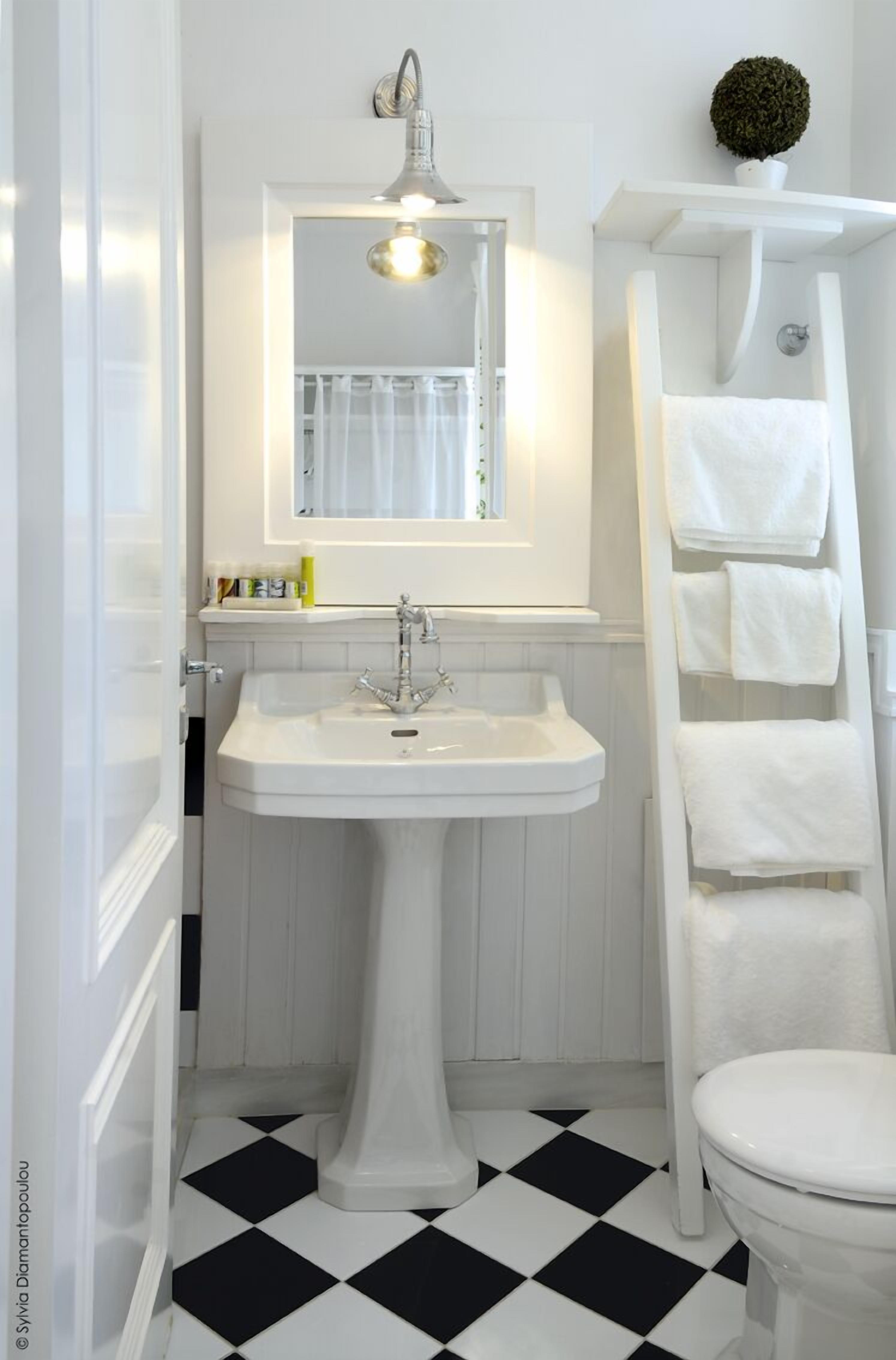 shower, designer toiletries, hair dryer, bathrobes