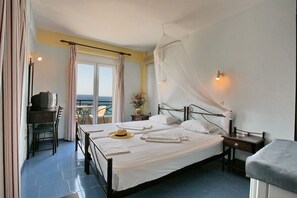 Classic Double Room, Sea View - Pebble Beach Hotel (Lesvos)