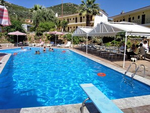 Pool - Mytilana Village Hotel (Lesvos)