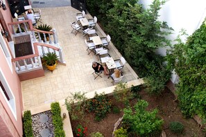 Superior Double Room, Sauna | Courtyard view - Theofilos Paradise Boutique Hotel (Lesvos)