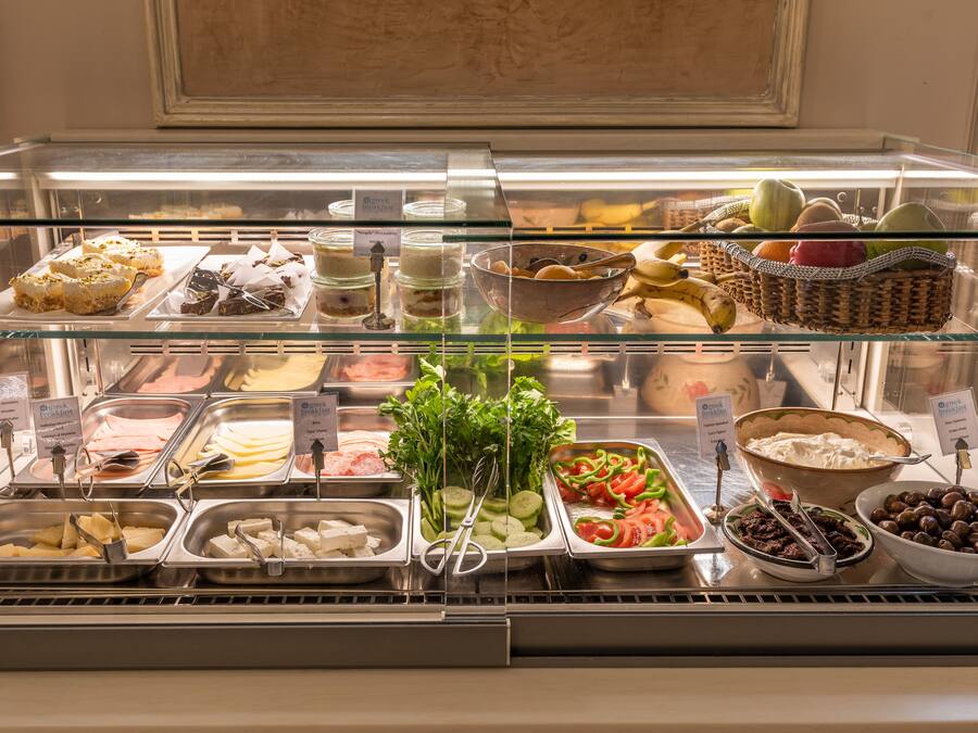 Desayuno continental incluido todos los días