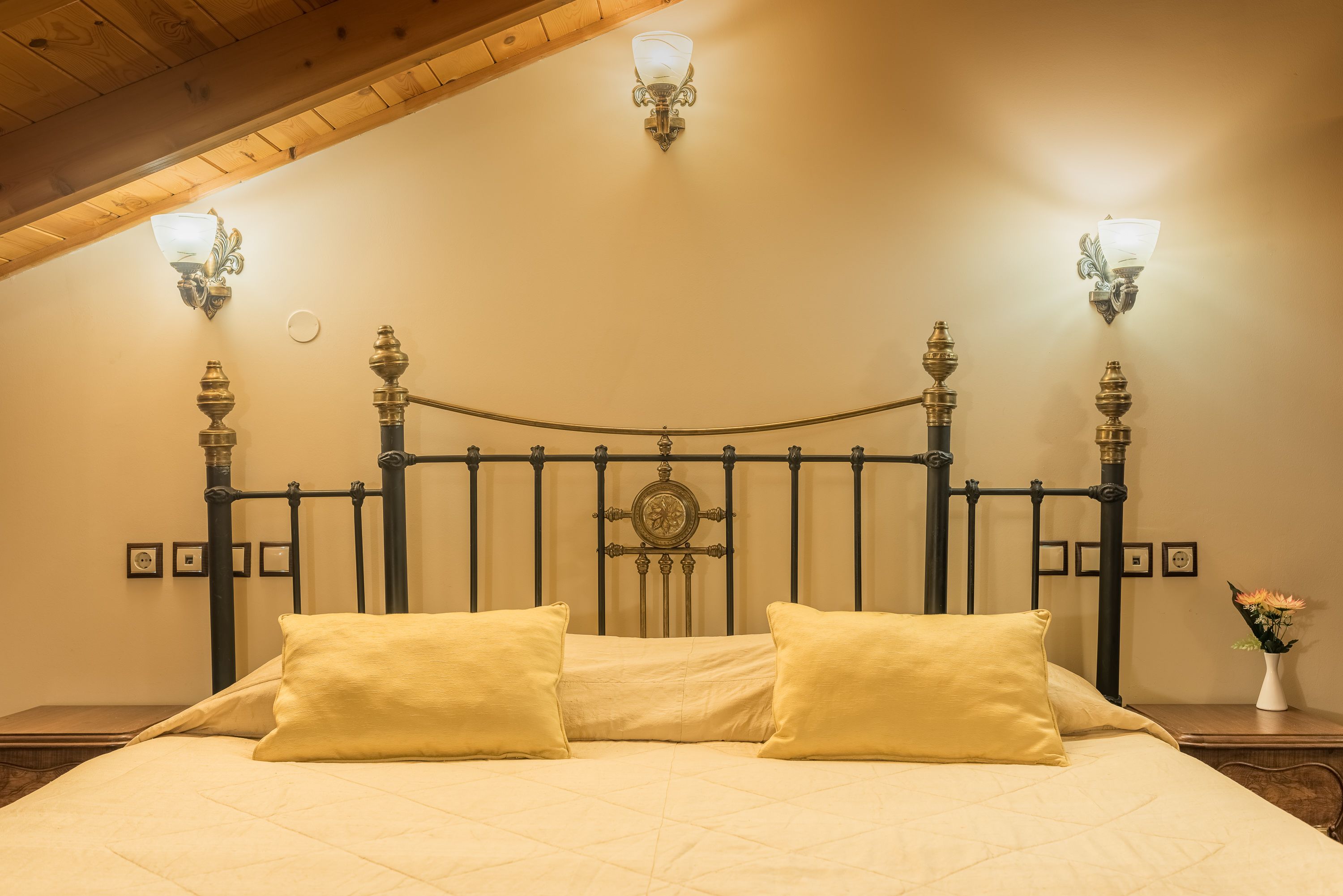junior suite, sauna (attic) | 1 bedroom, premium bedding, down duvets, pillow-top beds