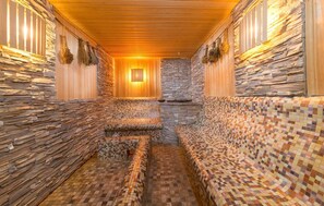 Salas de tratamiento para parejas y baño turco o hammam