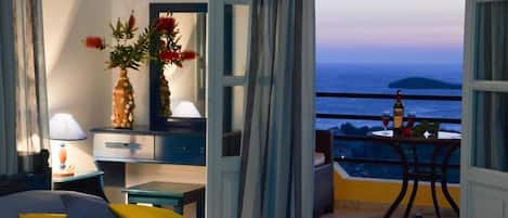 Sistema de insonorización, tabla de planchar con plancha y wifi gratis