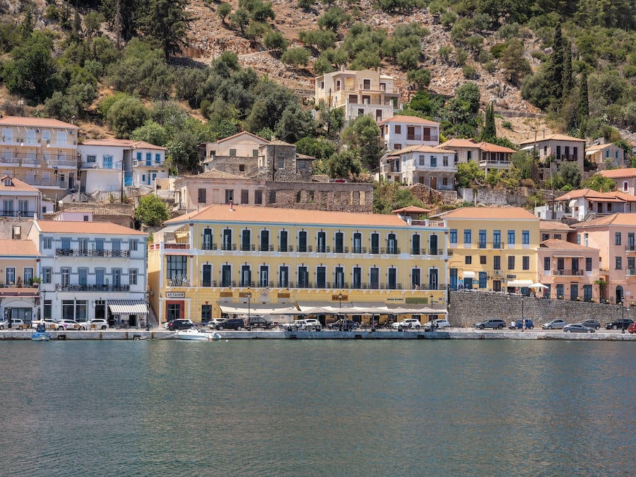 Mặt tiền nơi lưu trú