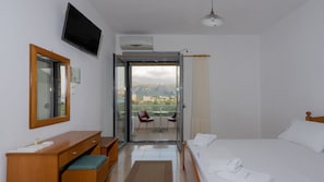 Double Room, 1 Double Bed, Balcony, Partial Sea View | In-room safe, free WiFi, bed sheets - Kardamili Beach Hotel (West Mani)