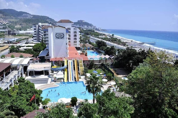 Aerial view - First Class Hotel - All Inclusive (Alanya)
