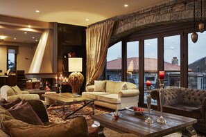 Lobby - Nefeles Mainalon Luxury Residences & Lounge (Tripoli)