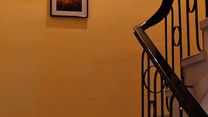 Unclassified image, 4 of 48, button - Net House Cusco (Cusco)