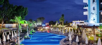 Seashell Resort & Spa