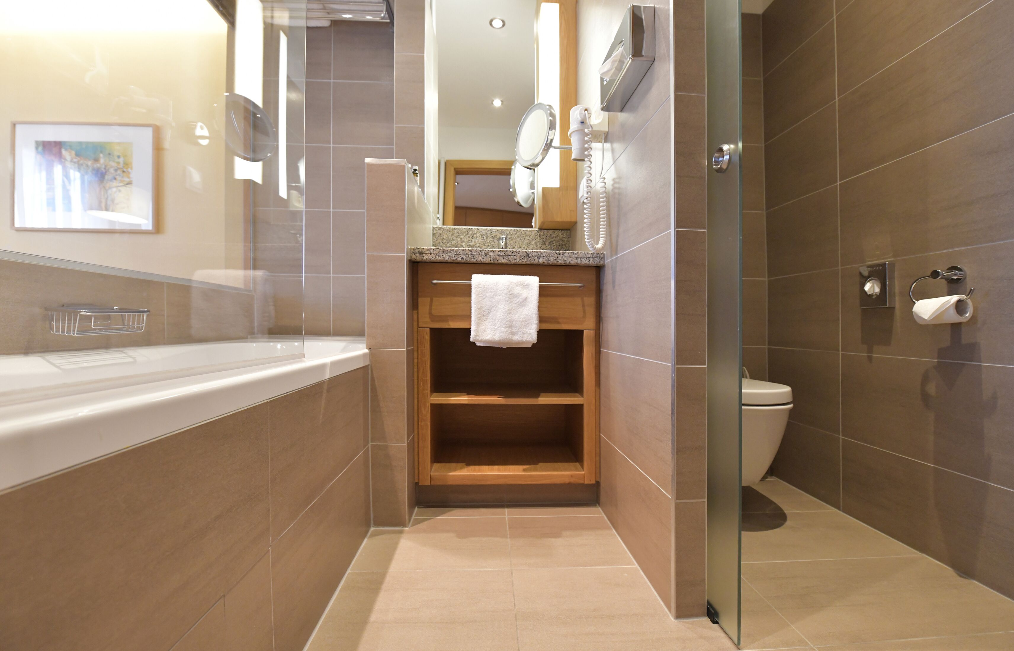 comfort quadruple room lake side | bathroom | hair dryer, bathrobes, slippers, towels