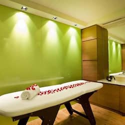 Sauna, hot tub, Turkish bath/hammam, body treatments, hydrotherapy