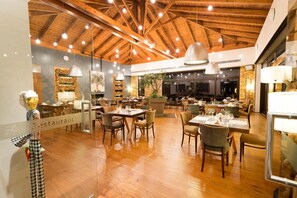 Restaurant - Pliadon Gi Mountain Resort & Spa (Xylokastro-Evrostina)